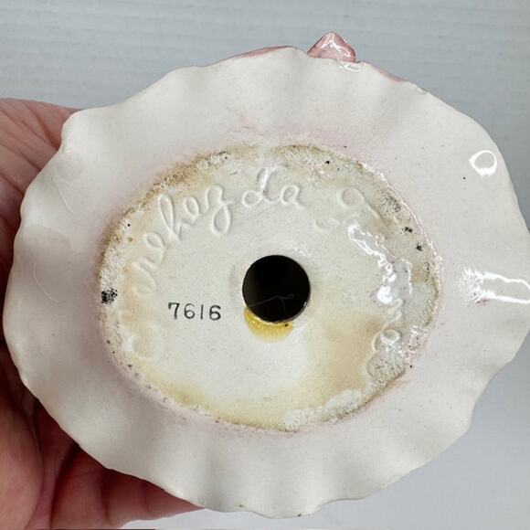 Vintage Arnart Cherchez La Femme Collectible Figurine - Picture 9 of 9